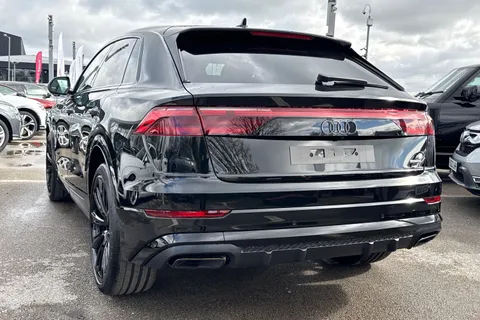 Audi Q8 3.0 TDI V6 Black Edition Tiptronic quattro Euro 6 (s/s) 5dr Thumbnail #8