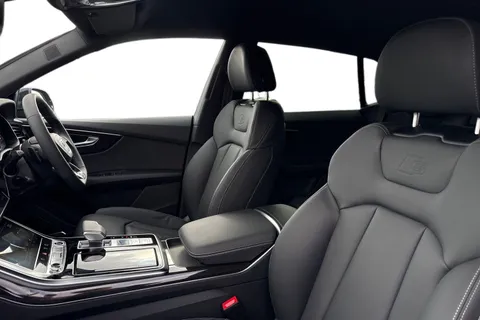 Audi Q8 3.0 TDI V6 Black Edition Tiptronic quattro Euro 6 (s/s) 5dr Thumbnail #16