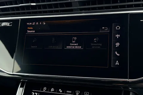 Audi Q8 3.0 TDI V6 Black Edition Tiptronic quattro Euro 6 (s/s) 5dr Thumbnail #39