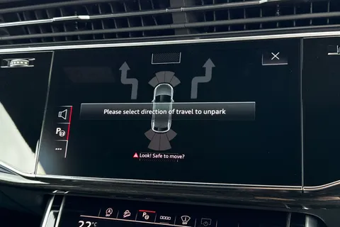 Audi Q8 3.0 TDI V6 Black Edition Tiptronic quattro Euro 6 (s/s) 5dr Thumbnail #48