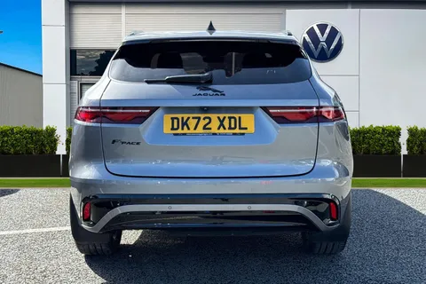 4 of 60 for Jaguar F-Pace 2.0 D200 MHEV R-Dynamic Black Auto AWD Euro 6 (s/s) 5dr