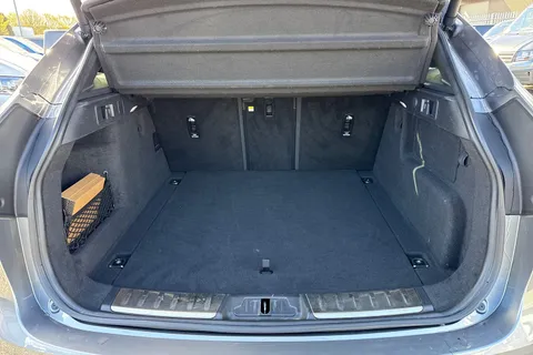 7 of 60 for Jaguar F-Pace 2.0 D200 MHEV R-Dynamic Black Auto AWD Euro 6 (s/s) 5dr