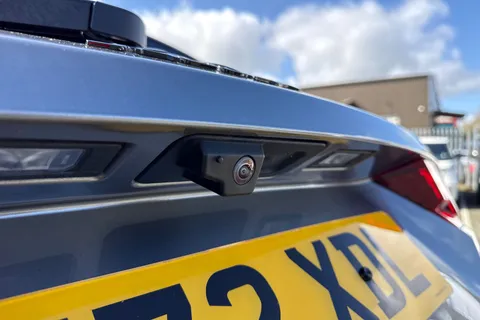 27 of 60 for Jaguar F-Pace 2.0 D200 MHEV R-Dynamic Black Auto AWD Euro 6 (s/s) 5dr