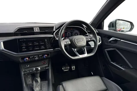 DX70VSC Audi RS Q3 400 PS S tronic Thumbnail #19