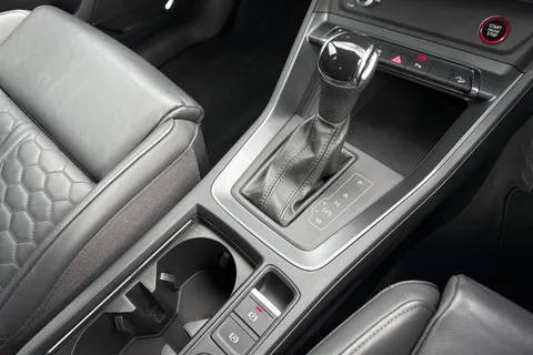 DX70VSC Audi RS Q3 400 PS S tronic Thumbnail #24