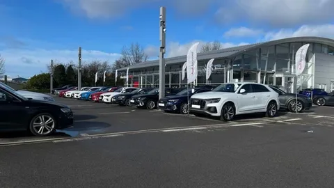 DX70VSC Audi RS Q3 400 PS S tronic Thumbnail #49