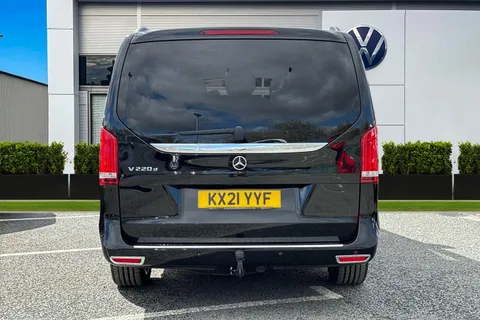KX21YYF Mercedes-Benz V Class 2.0 V220d Sport G-Tronic+ Euro 6 (s/s) 5dr LWB Thumbnail #5