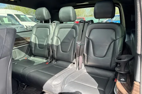 KX21YYF Mercedes-Benz V Class 2.0 V220d Sport G-Tronic+ Euro 6 (s/s) 5dr LWB Thumbnail #37