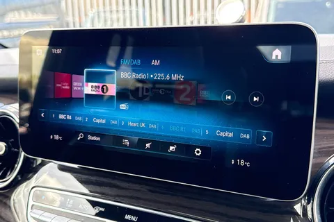 KX21YYF Mercedes-Benz V Class 2.0 V220d Sport G-Tronic+ Euro 6 (s/s) 5dr LWB Thumbnail #57