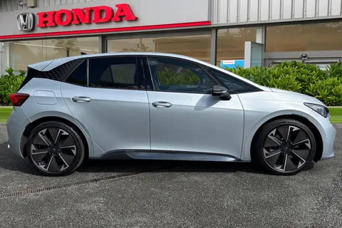 MM25VFG CUPRA Born e-Boost 59kWh V3 Auto 5dr Thumbnail #4