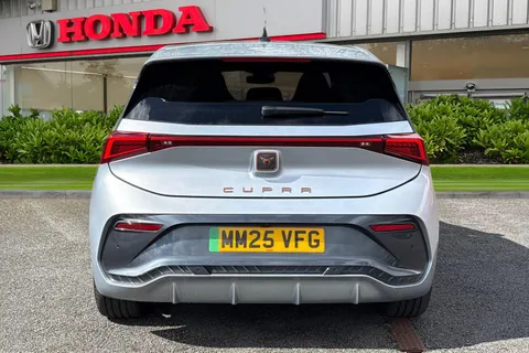 MM25VFG CUPRA Born e-Boost 59kWh V3 Auto 5dr Thumbnail #6