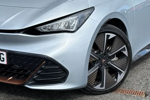 MM25VFG CUPRA Born e-Boost 59kWh V3 Auto 5dr Thumbnail #26