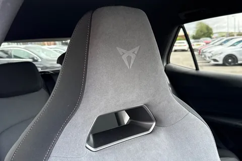 MM25VFG CUPRA Born e-Boost 59kWh V3 Auto 5dr Thumbnail #34