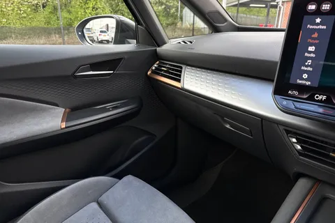 MM25VFG CUPRA Born e-Boost 59kWh V3 Auto 5dr Thumbnail #43