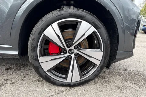  Audi Q5 2.0 TDI Edition 1 S Tronic quattro Euro 6 (s/s) 5dr Thumbnail #7