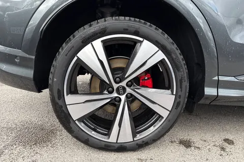  Audi Q5 2.0 TDI Edition 1 S Tronic quattro Euro 6 (s/s) 5dr Thumbnail #23