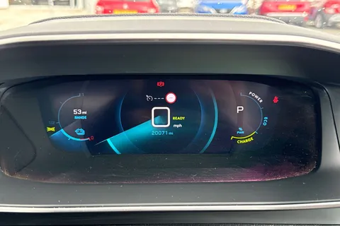 BF22RKY PEUGEOT e-2008 50kWh Allure Premium Auto 5dr (7kW Charger) Thumbnail #45