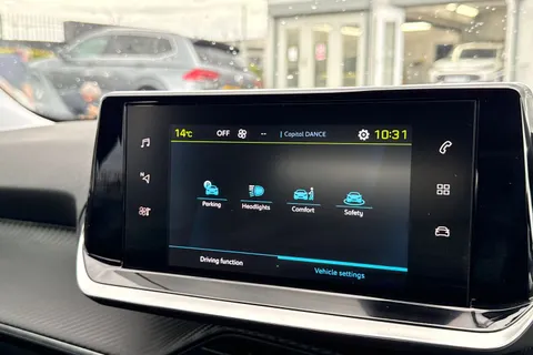 BF22RKY PEUGEOT e-2008 50kWh Allure Premium Auto 5dr (7kW Charger) Thumbnail #52