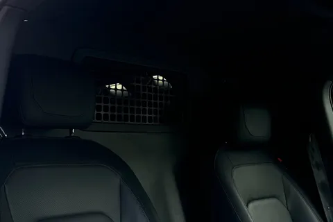 BA73XUH Land Rover Defender 110 3.0 D300 Hard Top X-Dynamic HSE 5dr Thumbnail #23