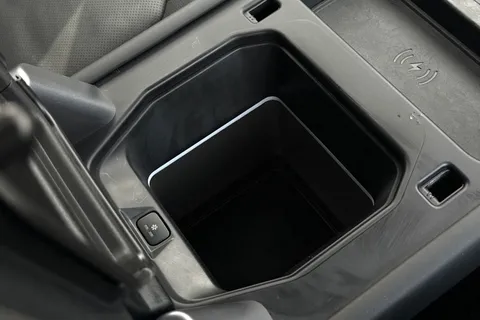 BA73XUH Land Rover Defender 110 3.0 D300 Hard Top X-Dynamic HSE 5dr Thumbnail #41