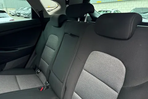 CK68KYV Hyundai Tucson 1.6 GDi SE Nav Euro 6 (s/s) 5dr Thumbnail #15