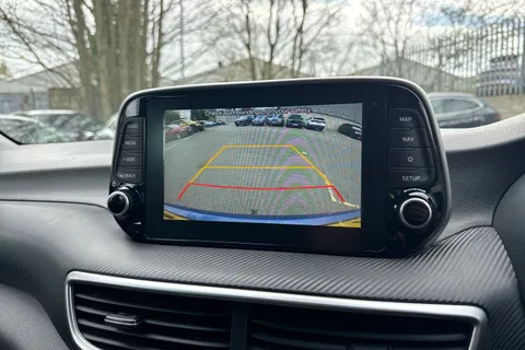 CK68KYV Hyundai Tucson 1.6 GDi SE Nav Euro 6 (s/s) 5dr Thumbnail #39