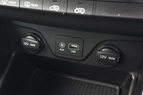 CK68KYV Hyundai Tucson 1.6 GDi SE Nav Euro 6 (s/s) 5dr Thumbnail #40