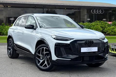  Audi Q6 E-Tron 83kWh Black Edition Auto 5dr Thumbnail #2