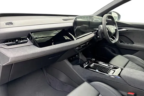  Audi Q6 E-Tron 83kWh Black Edition Auto 5dr Thumbnail #15