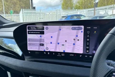  Audi Q6 E-Tron 83kWh Black Edition Auto 5dr Thumbnail #17