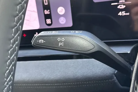  Audi Q6 E-Tron 83kWh Black Edition Auto 5dr Thumbnail #33