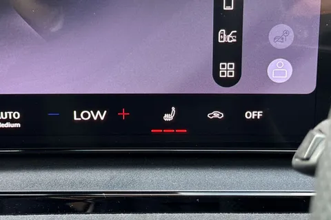  Audi Q6 E-Tron 83kWh Black Edition Auto 5dr Thumbnail #42