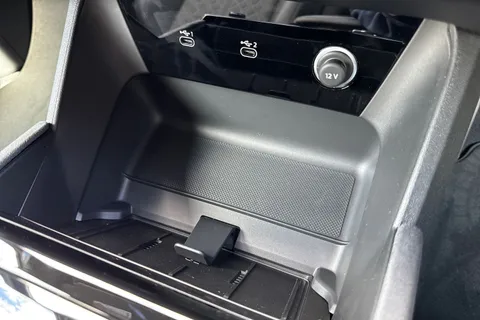  Audi Q6 E-Tron 83kWh Black Edition Auto 5dr Thumbnail #43