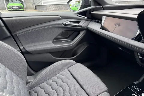  Audi A6 E-Tron Sportback 100kWh Edition 1 Auto quattro 5dr Thumbnail #20