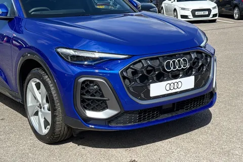 Audi Q5 2.0 TFSI S line Sportback S Tronic quattro Euro 6 (s/s) 5dr Thumbnail #9
