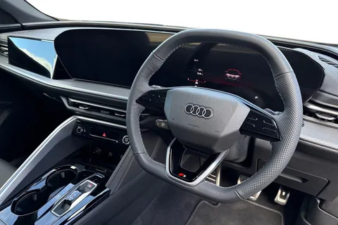  Audi Q5 2.0 TFSI S line Sportback S Tronic quattro Euro 6 (s/s) 5dr Thumbnail #18