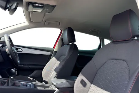 DX70XSL SEAT Leon 1.5 TSI EVO FR Euro 6 (s/s) 5dr Thumbnail #17