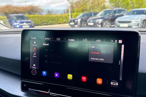 DX70XSL SEAT Leon 1.5 TSI EVO FR Euro 6 (s/s) 5dr Thumbnail #43