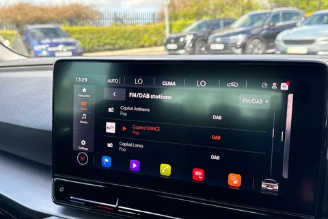 DX70XSL SEAT Leon 1.5 TSI EVO FR Euro 6 (s/s) 5dr Thumbnail #44