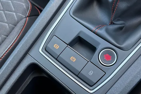 DX70XSL SEAT Leon 1.5 TSI EVO FR Euro 6 (s/s) 5dr Thumbnail #53