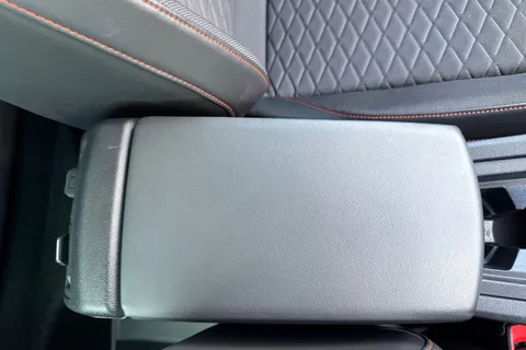 DX70XSL SEAT Leon 1.5 TSI EVO FR Euro 6 (s/s) 5dr Thumbnail #55