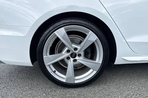 LS24YHX Audi A4 Avant Avant S line 40 TFSI  204 PS S tronic Thumbnail #12