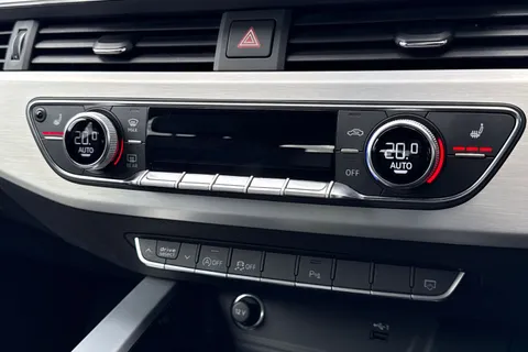 LS24YHX Audi A4 Avant Avant S line 40 TFSI  204 PS S tronic Thumbnail #23