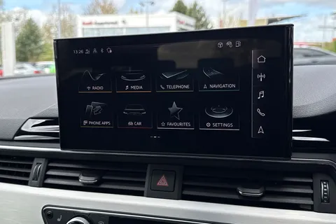 LS24YHX Audi A4 Avant Avant S line 40 TFSI  204 PS S tronic Thumbnail #27