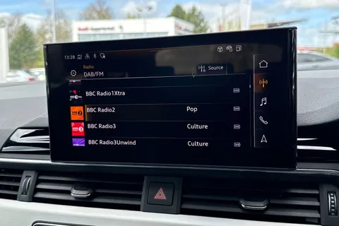 LS24YHX Audi A4 Avant Avant S line 40 TFSI  204 PS S tronic Thumbnail #36