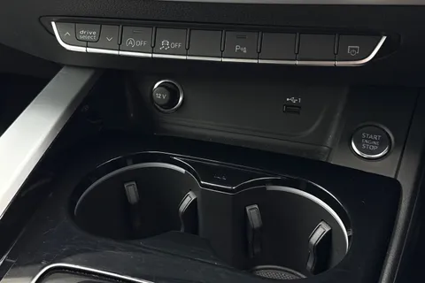 LS24YHX Audi A4 Avant Avant S line 40 TFSI  204 PS S tronic Thumbnail #58