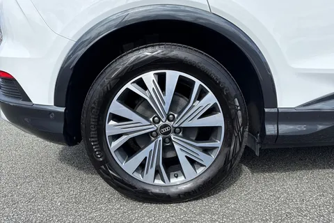 ND72LUY Audi Q4 e-tron 35 Sport Auto 5dr 55kWh Thumbnail #11