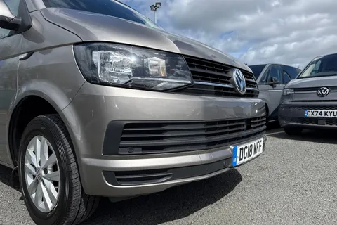 DG18WFF Volkswagen California 2.0 TDI BlueMotion Tech Beach DSG Euro 6 (s/s) 4dr Thumbnail #10