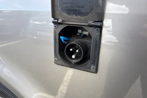 DG18WFF Volkswagen California 2.0 TDI BlueMotion Tech Beach DSG Euro 6 (s/s) 4dr Thumbnail #28