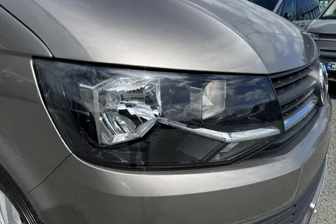 DG18WFF Volkswagen California 2.0 TDI BlueMotion Tech Beach DSG Euro 6 (s/s) 4dr Thumbnail #31